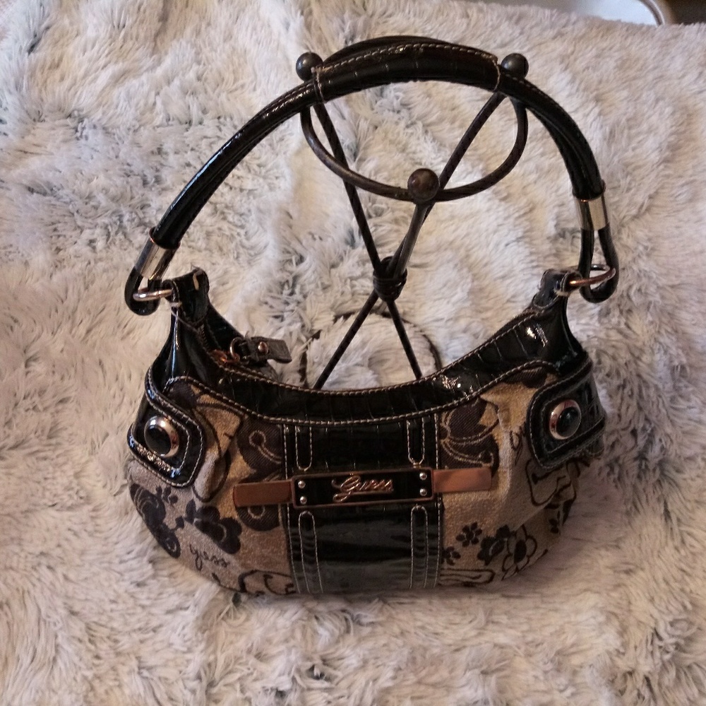 Small Guess Purse